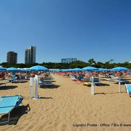 아파트 Lignano Pineta With Marvellous Sea View *