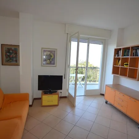 Apartment Lignano Pineta With Marvellous Sea View